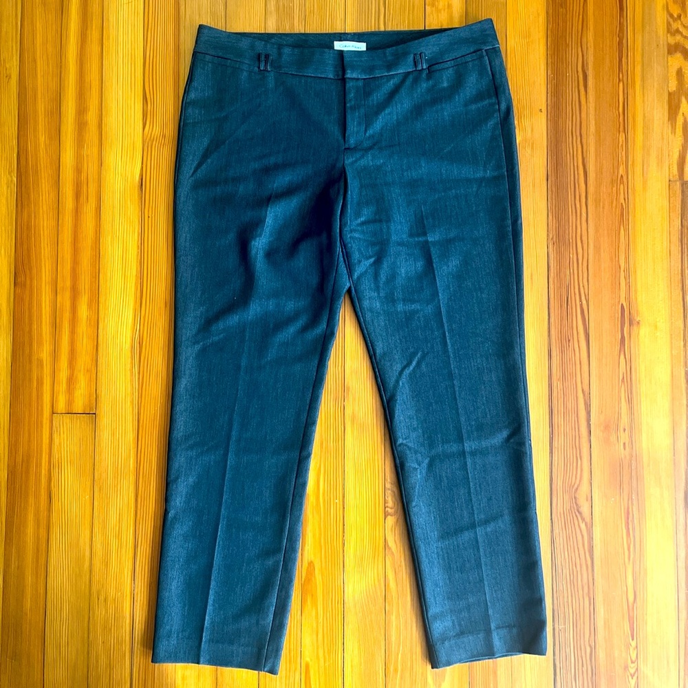 Calvin Klein Size 14 Flat Front Gray Pants